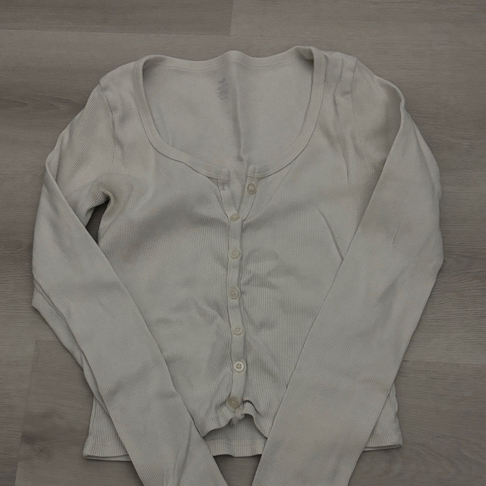 Brandy Melville Light Gray Button-Down Shirt